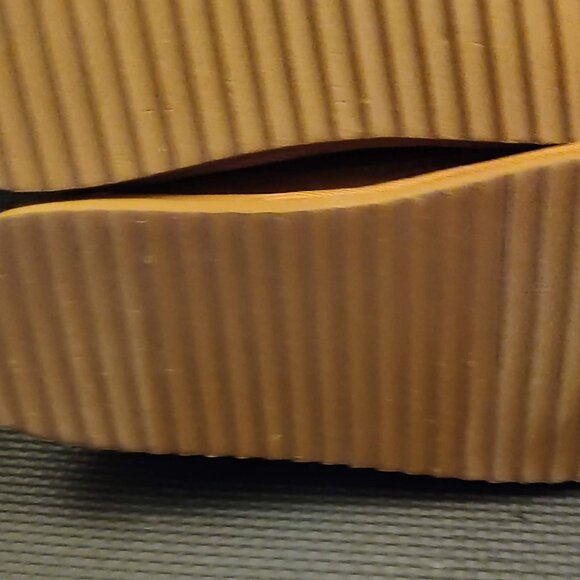 Old Navy Faux Fur-Lined Booties in Chestnut Size 8 NEW - Picture 6 of 6